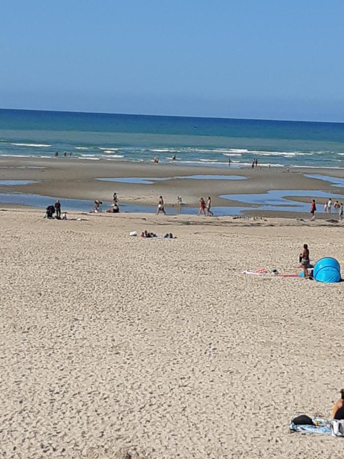 Les Obiones, Vue Laterale Mer, Fort Mahon Plage, Magnifique Studio Cabine 4P, Avec Balcon , Parking Prive Gratuit, Wifi, Classe 2 Etoiles, Exposition Plein Sud En Baie De Somme Exterior foto
