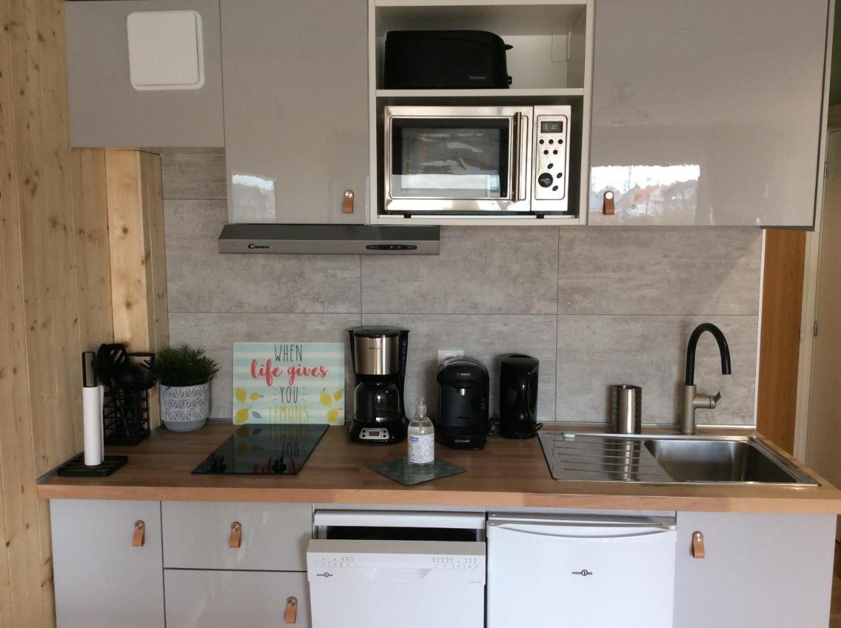 Les Obiones, Vue Laterale Mer, Fort Mahon Plage, Magnifique Studio Cabine 4P, Avec Balcon , Parking Prive Gratuit, Wifi, Classe 2 Etoiles, Exposition Plein Sud En Baie De Somme Exterior foto